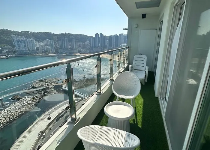 디셈버스테이 부산송도 오션테라스 酒店 5*